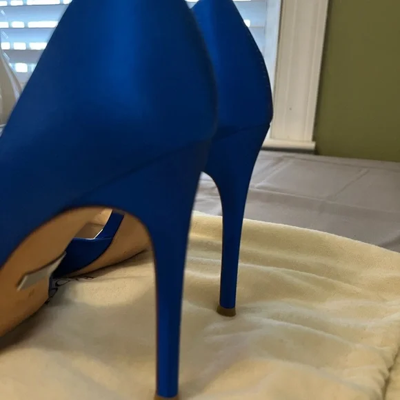 Badgley Mischka Blue Crystal Embellished Heels - Picture 7 of 8